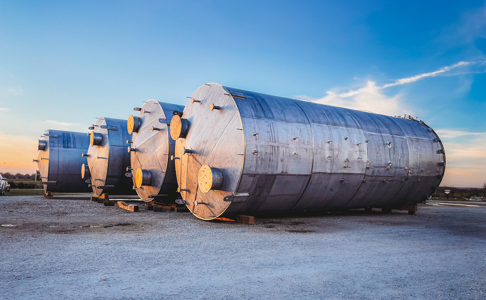 horizontal-industrial-steel-tanks