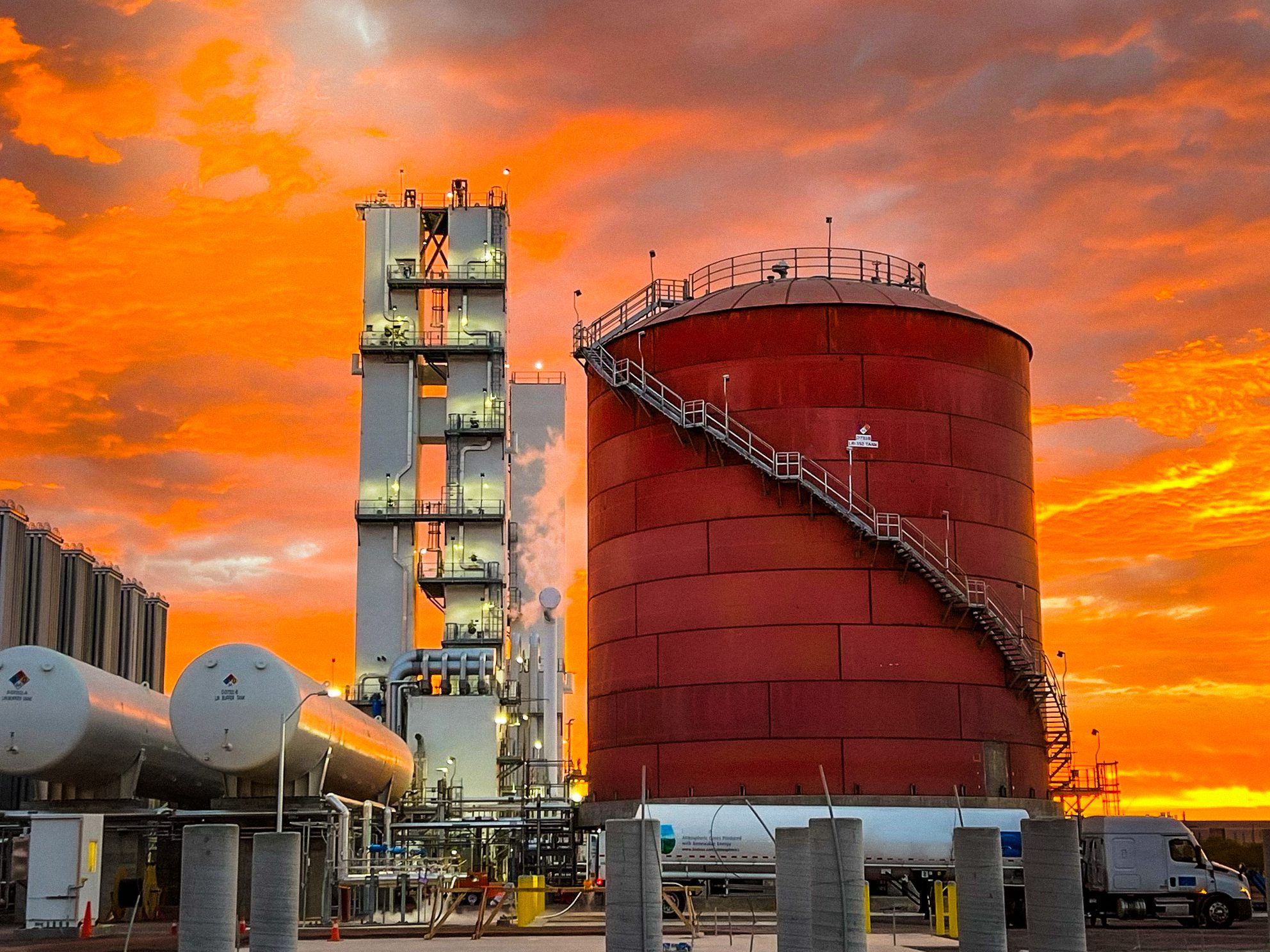 stainless-steel-tank
